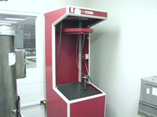 SDL Model M230 Bundesman Water Repellency Tester, 1991 yr.